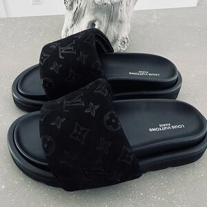 Louis Vuitton Velvet Mules Pool Black Monogram Slide Sandals - Women